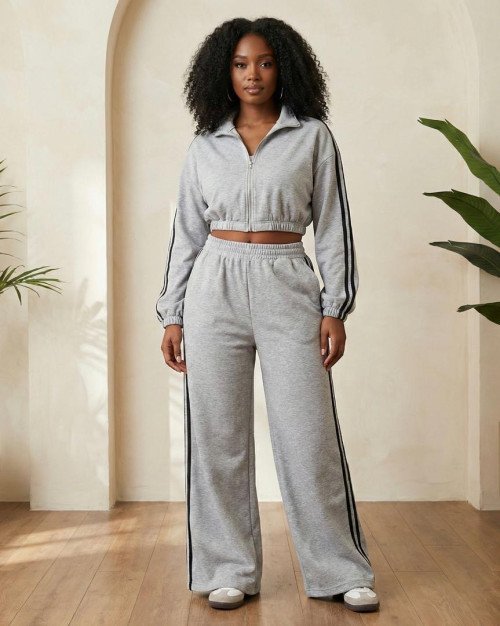 Ensemble sportif gris