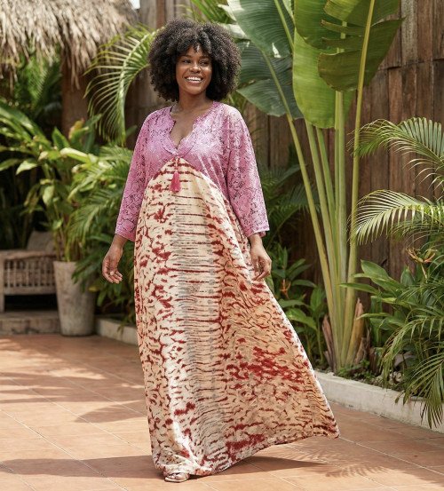 boubou à dentelle rose