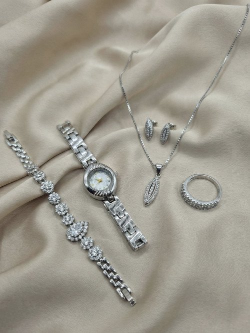 Ensemble bijoux argentés