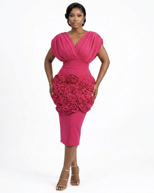 La Robe Sculpturale Rose