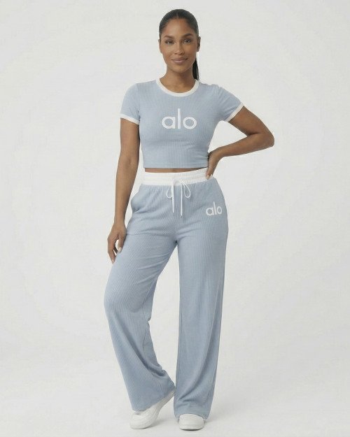 Ensemble alo bleu ciel – Crop Top & Pantalon Large