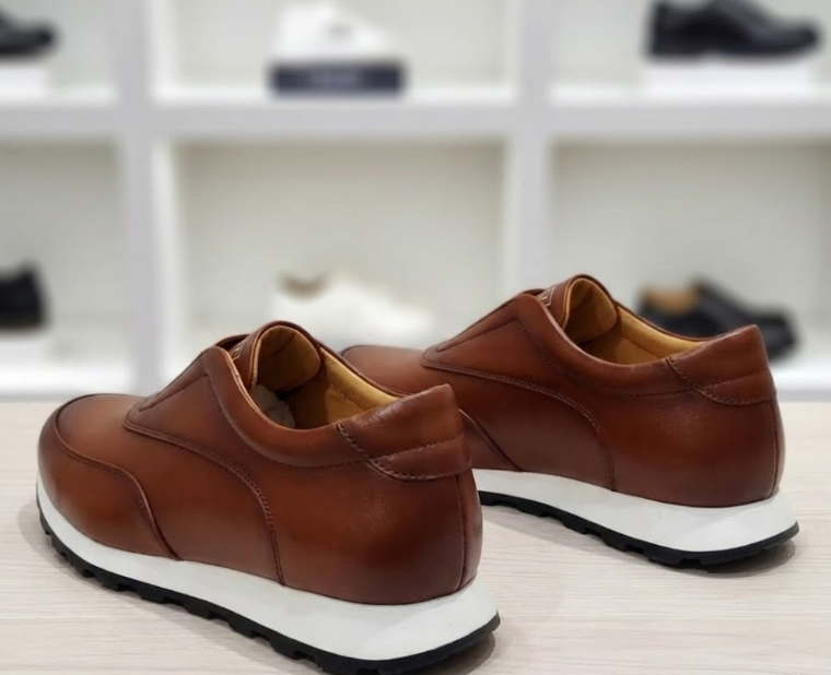 Baskets slip-on en cuir marron