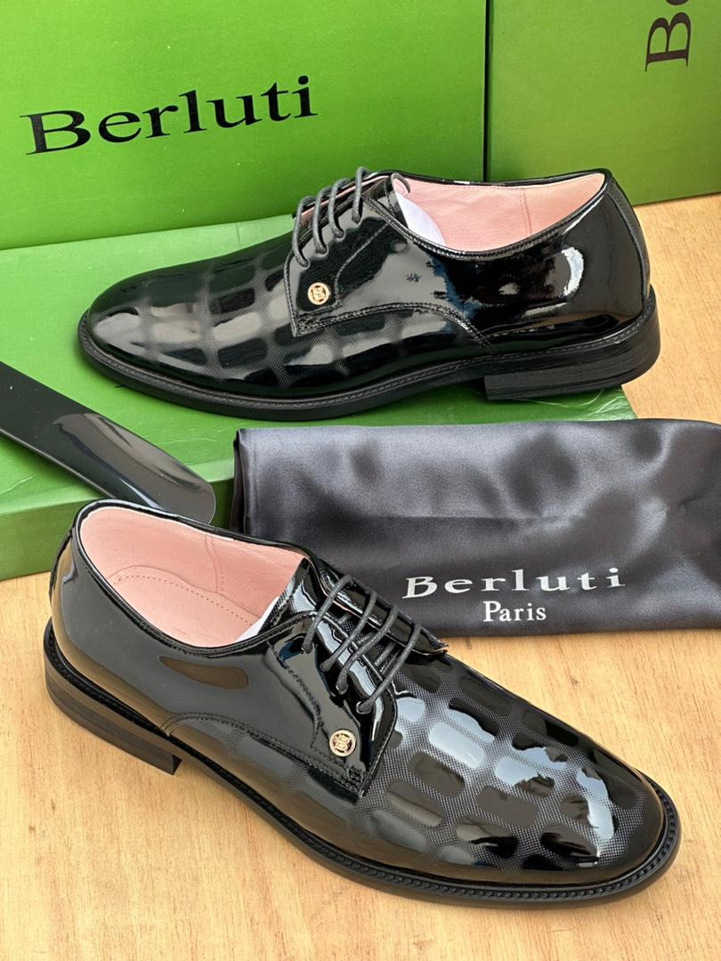 Richelieu Berluti en Cuir Verni