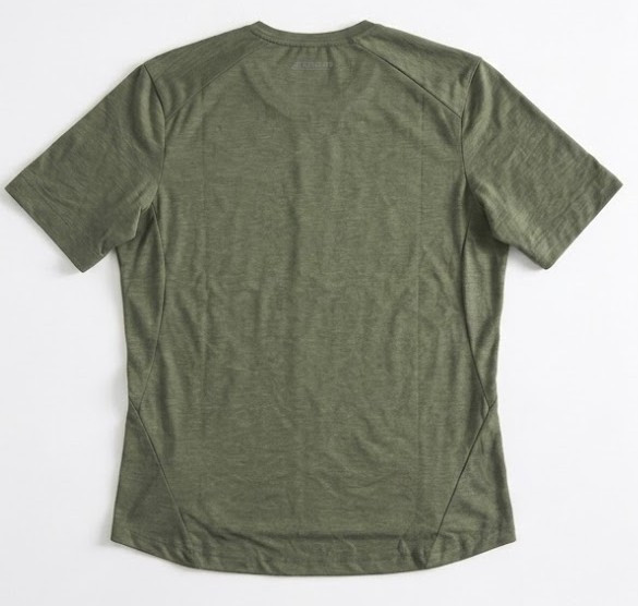 T-shirt Taille L